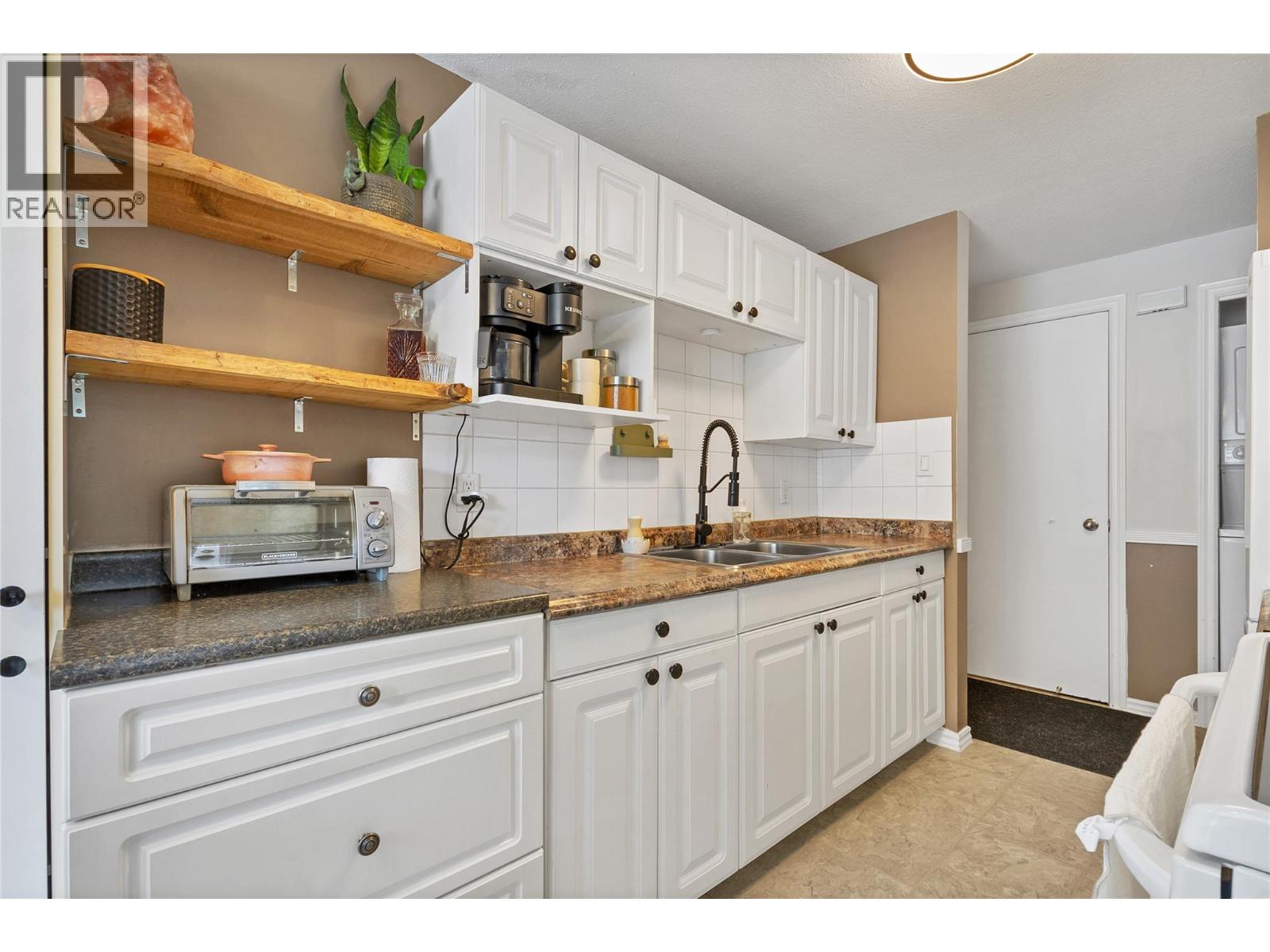 4103 Alexis Park Drive Unit# 101