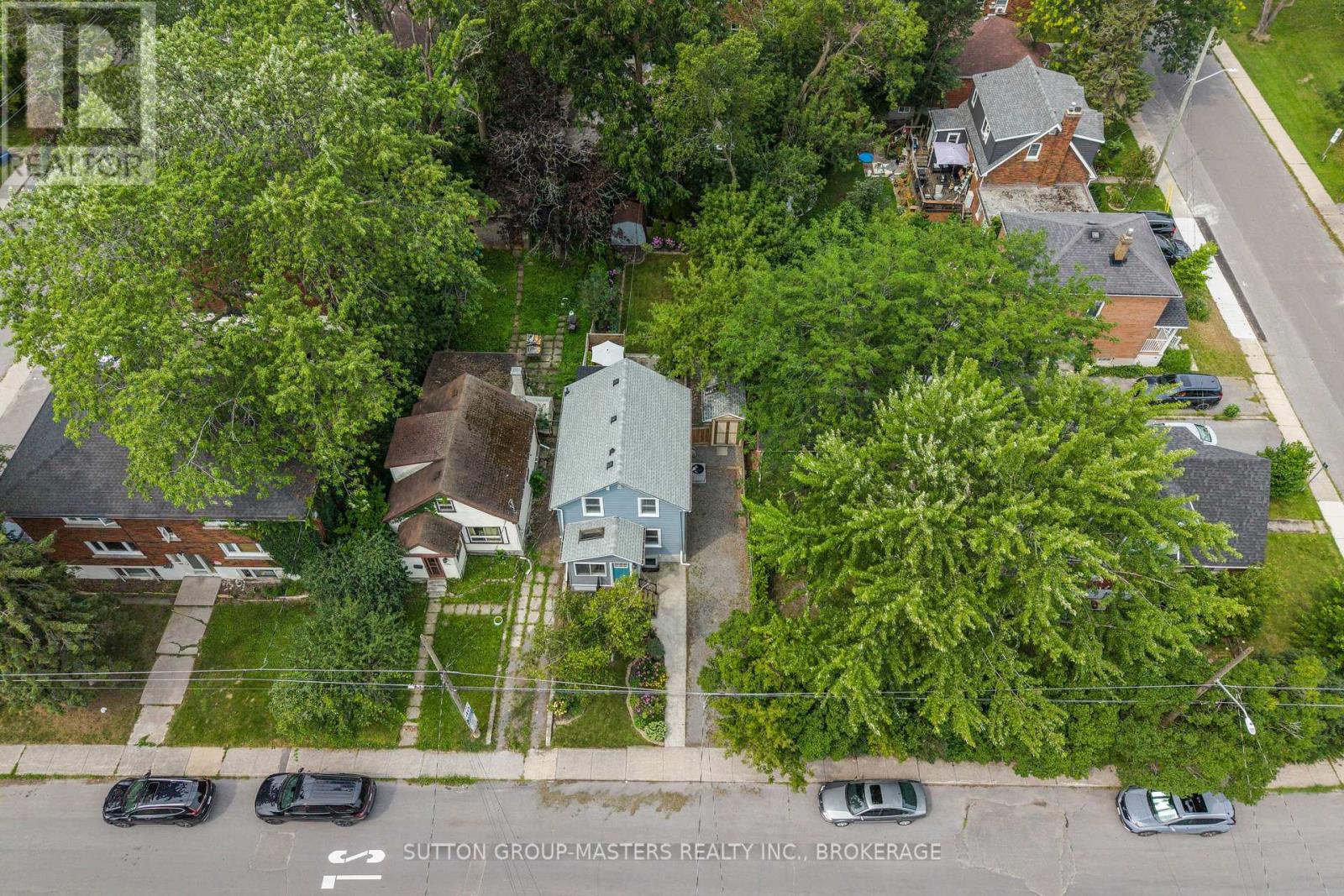 172 TORONTO STREET
