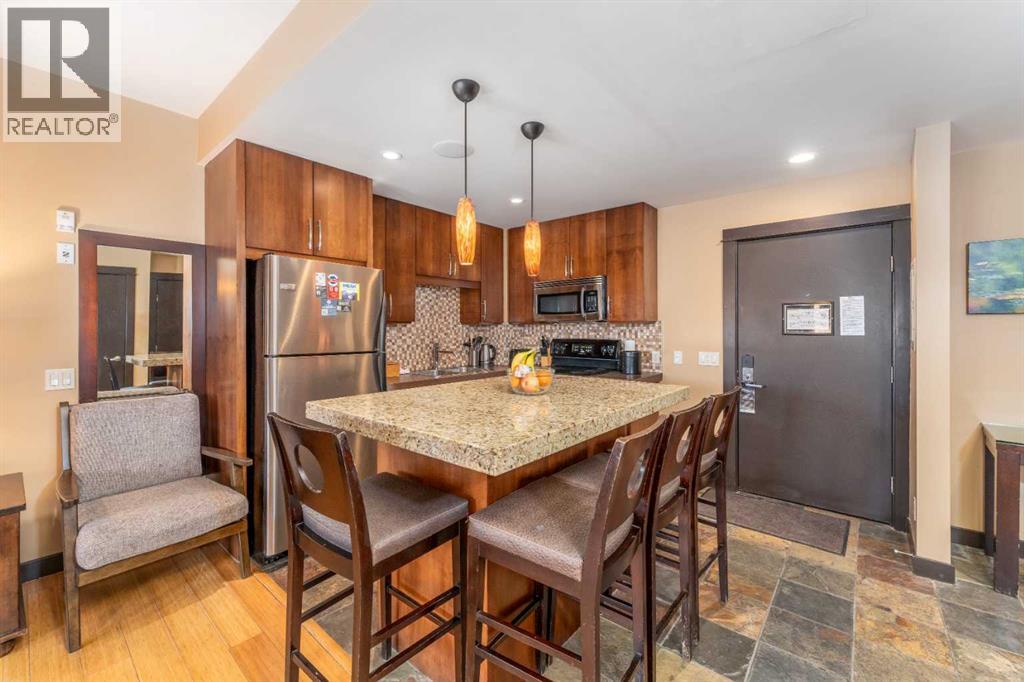 218 A & B, 1818 Mountain Avenue