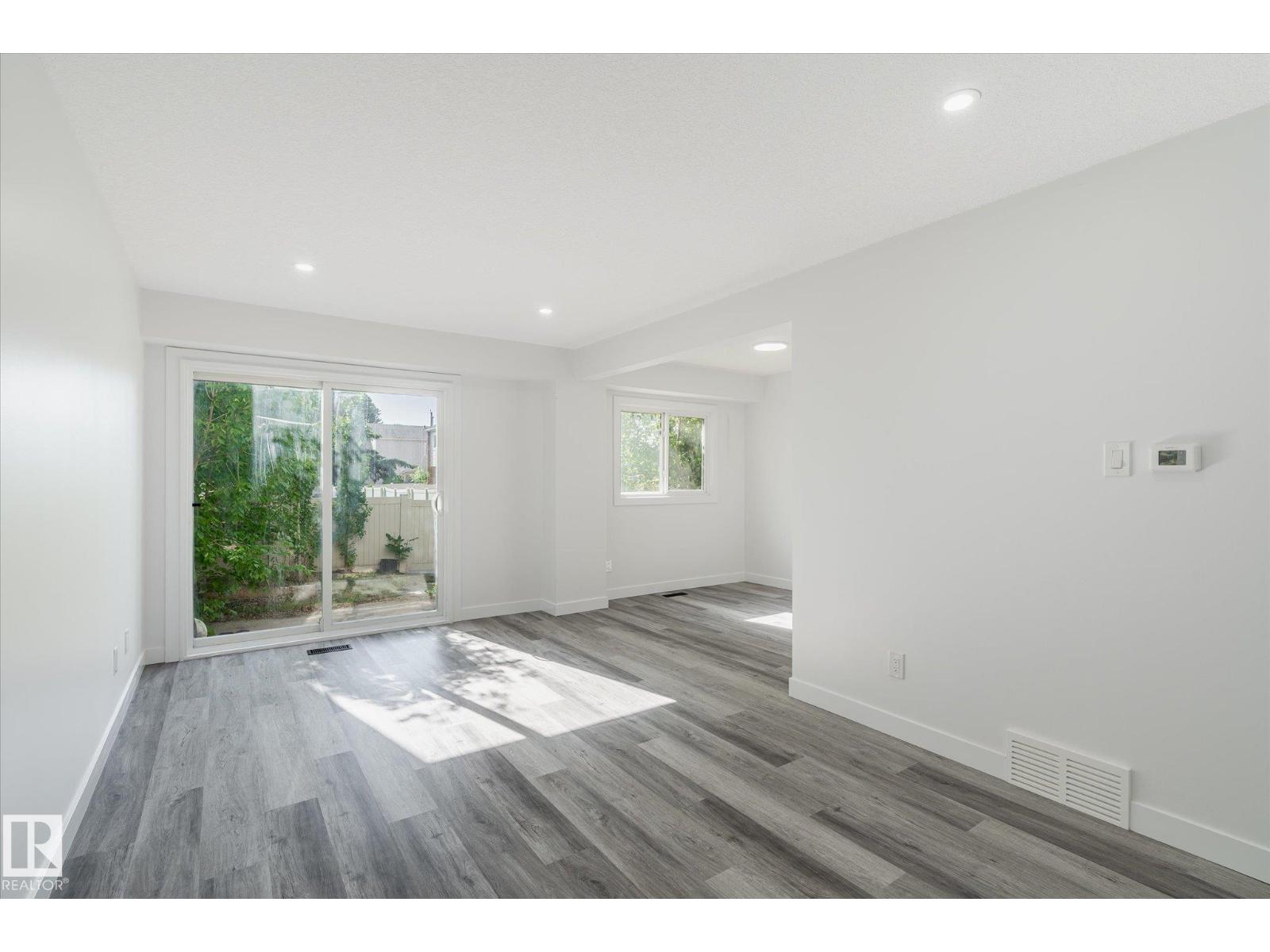 199 CENTENNIAL CT NW