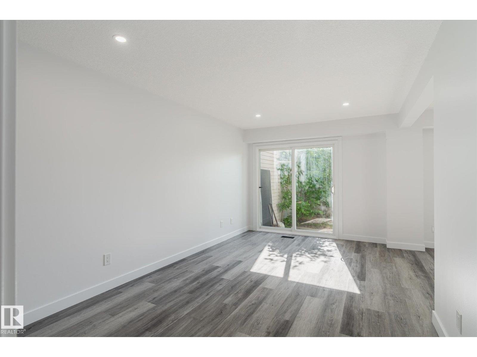 199 CENTENNIAL CT NW