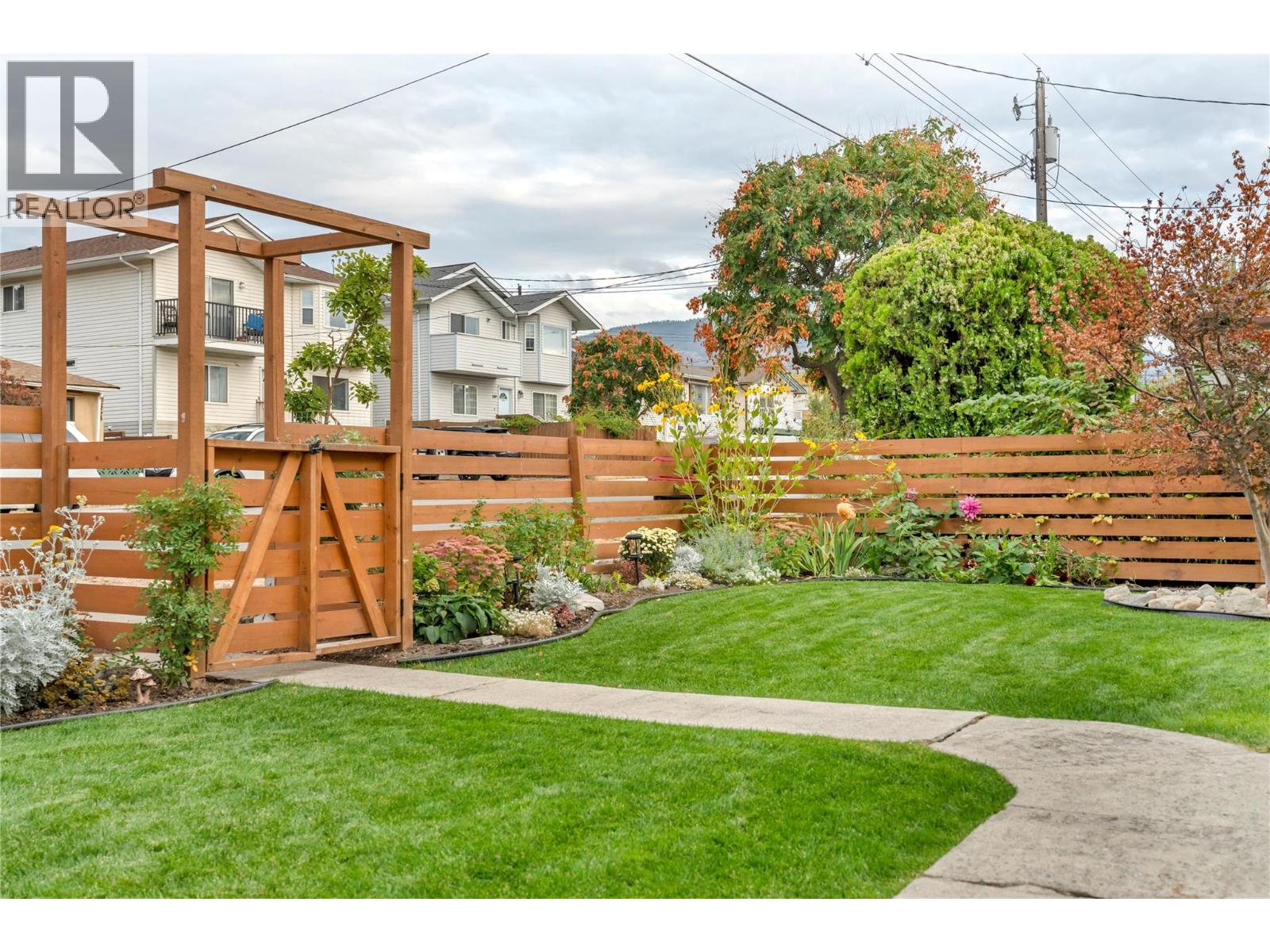 551 Burns Street Street