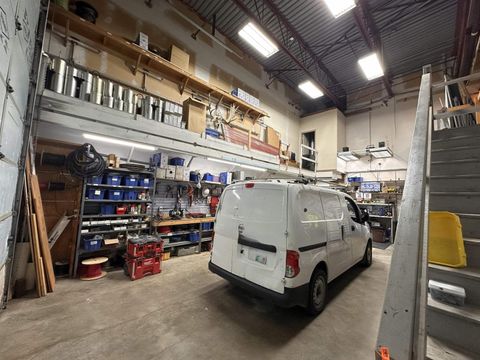 101 2602 MT. LEHMAN ROAD Abbotsford BC V4X2N3