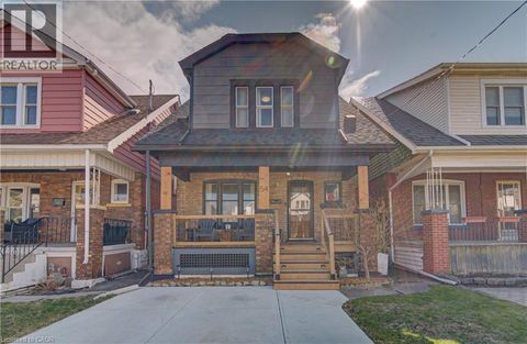 54 BELMONT Avenue Hamilton ON L8L7M1