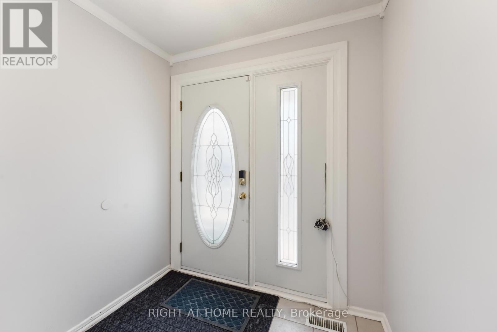 31 - 2057 JASMINE CRESCENT