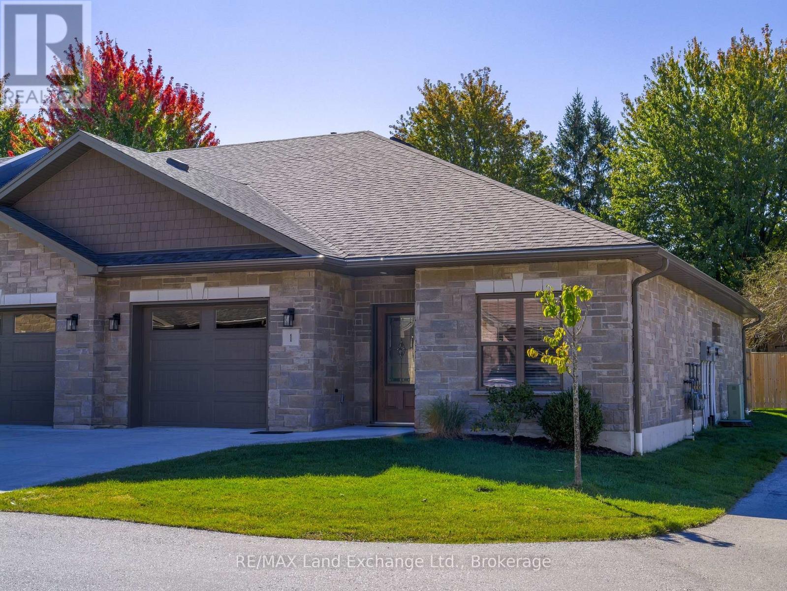 1 - 775 CAMPBELL AVENUE