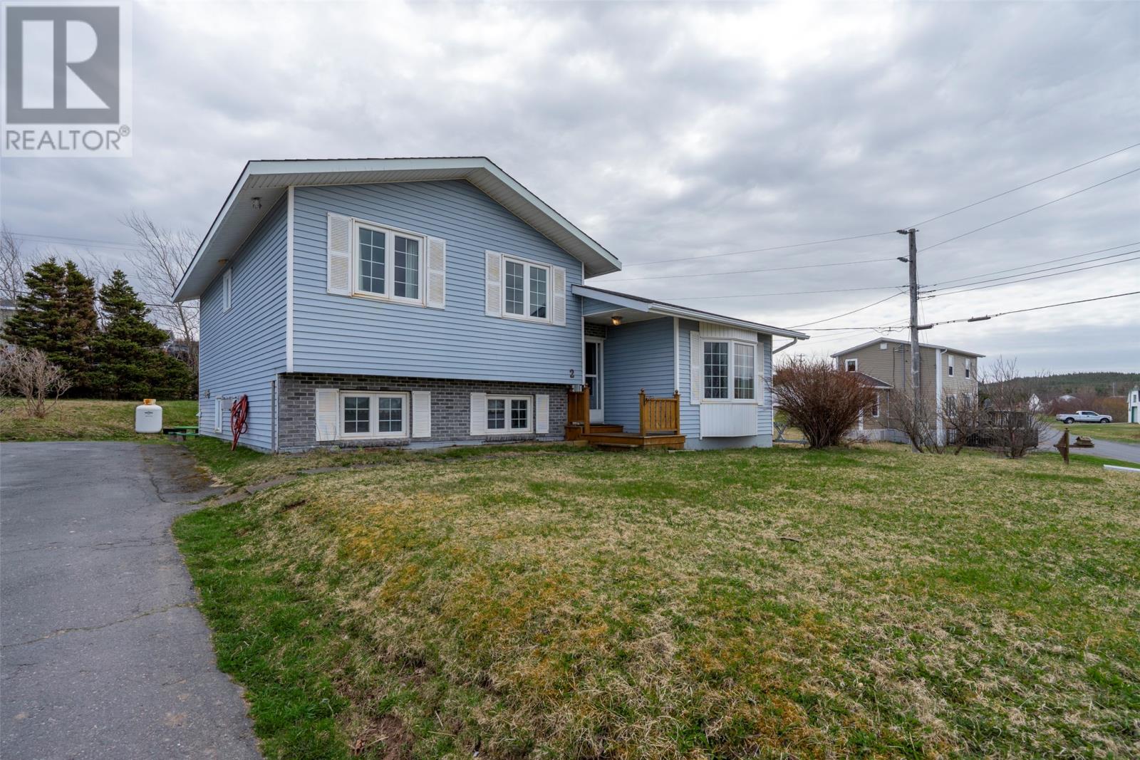 2-4 Meadow Avenue