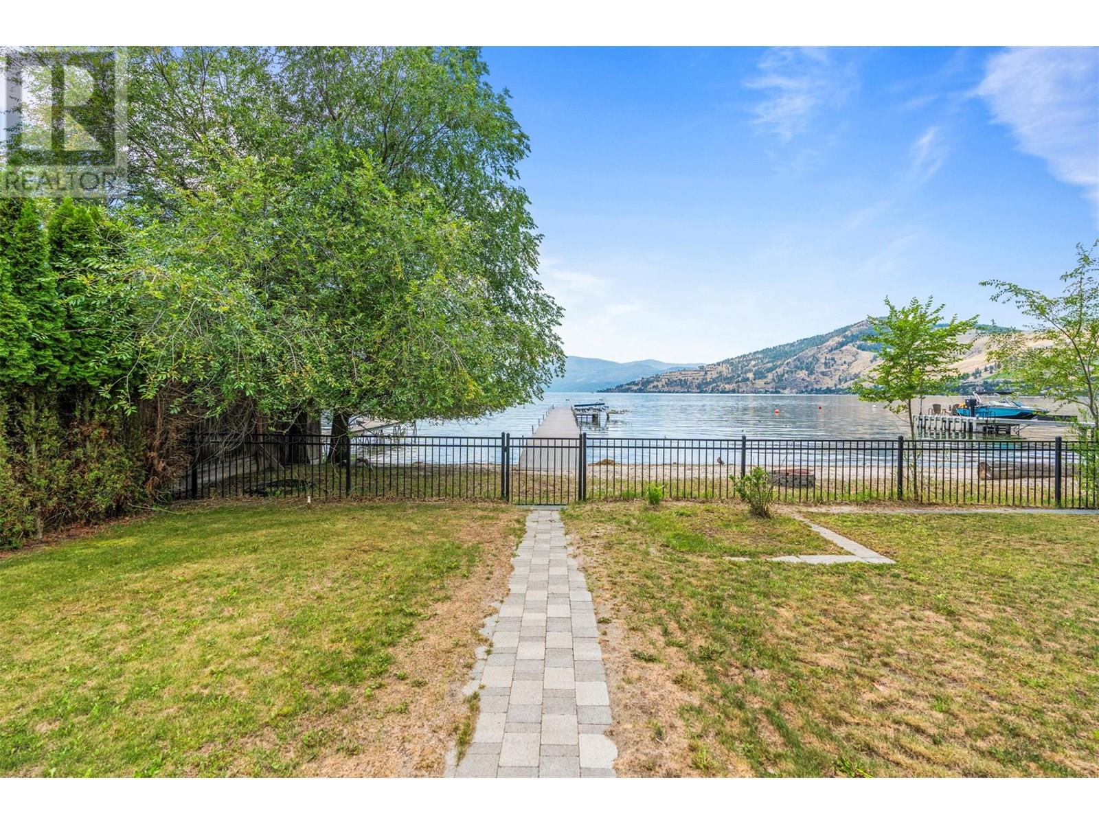 2640 Lakeshore Road