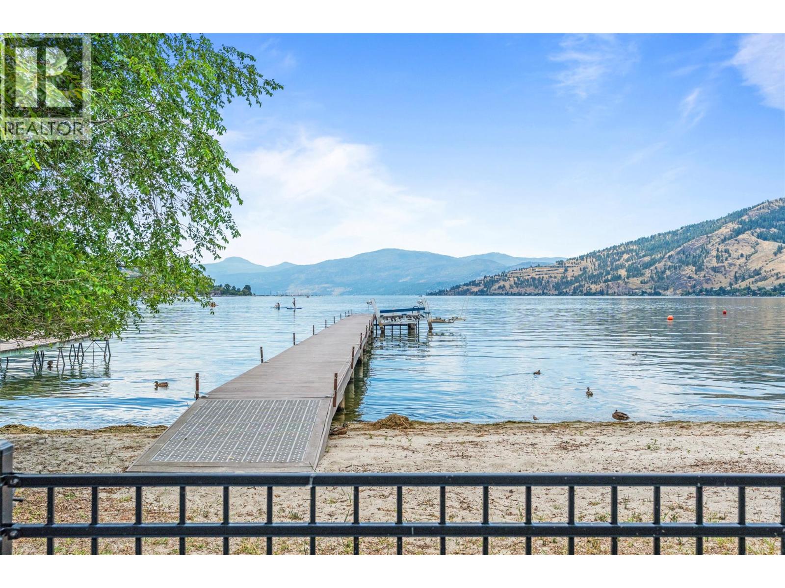 2640 Lakeshore Road