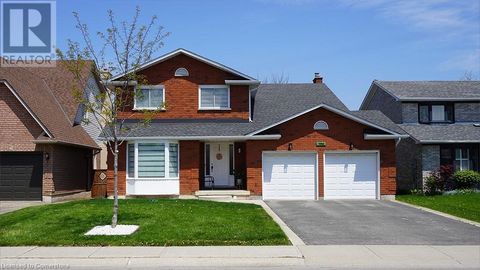 795 UPPER HORNING Road Hamilton ON L9C7R4