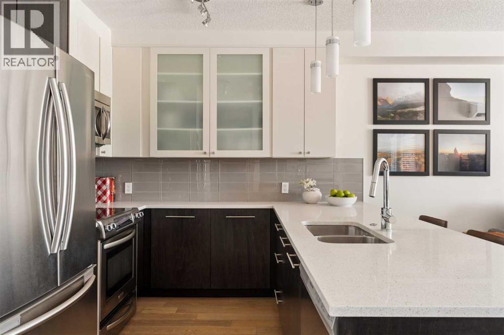 404, 836 Royal Avenue SW