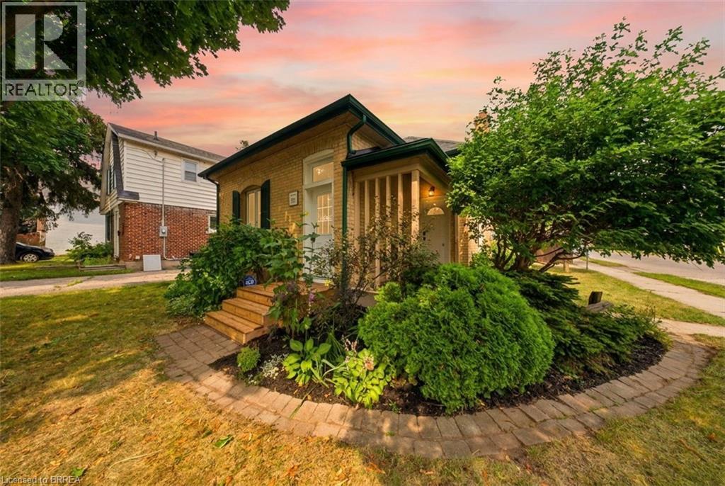 254 ERIE Avenue