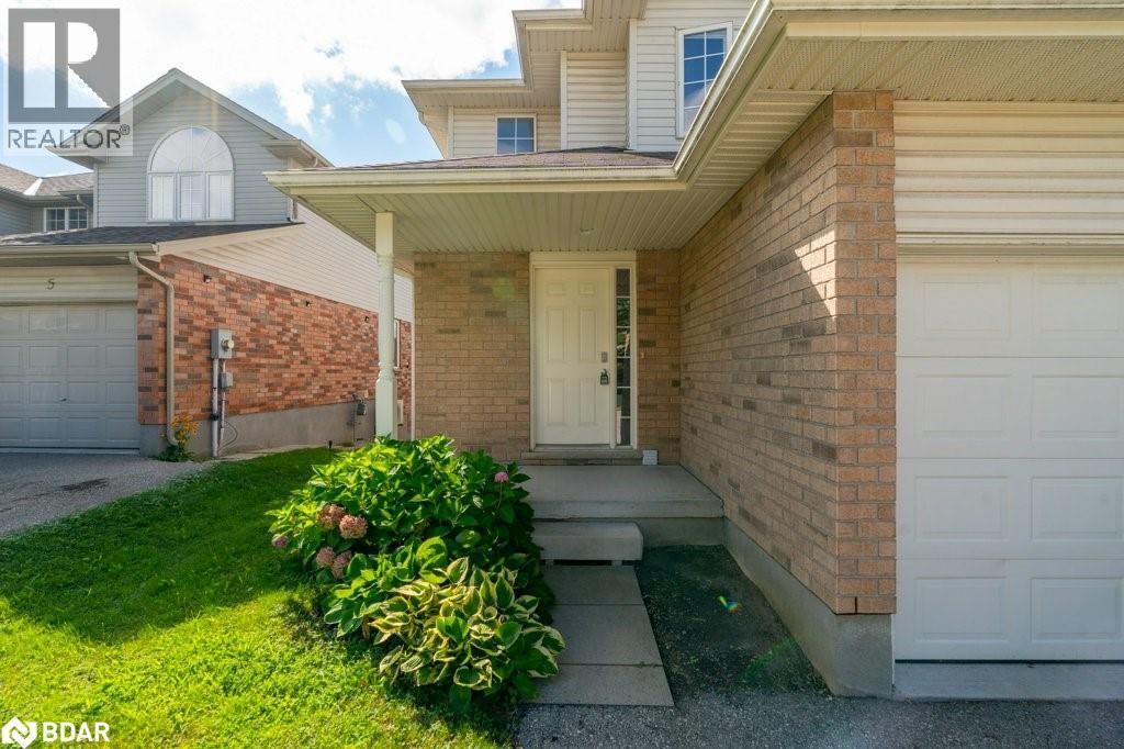 3 DAVISON DRIVE Drive