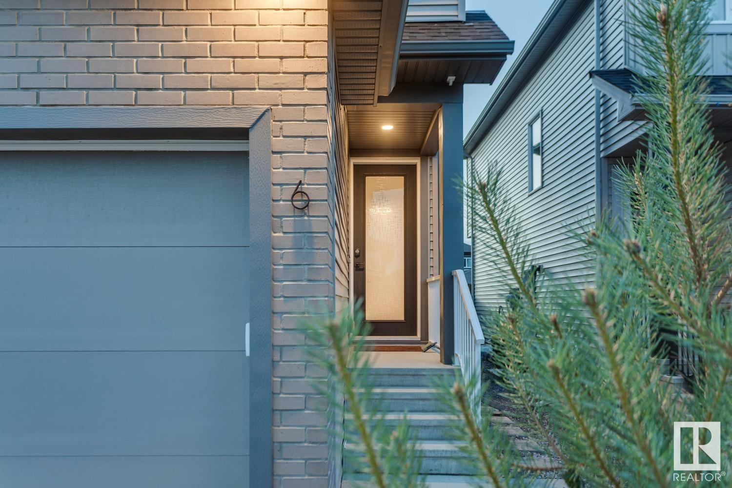 6 DALY PL