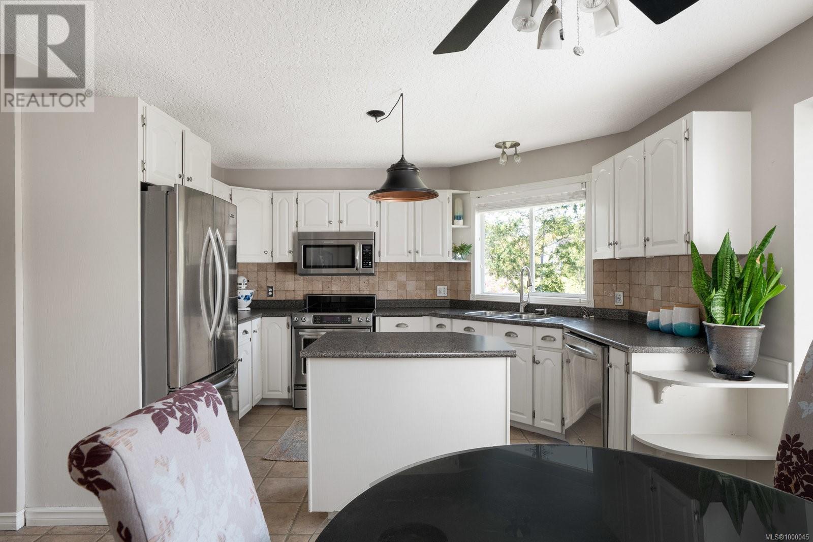 301 Gull Rd