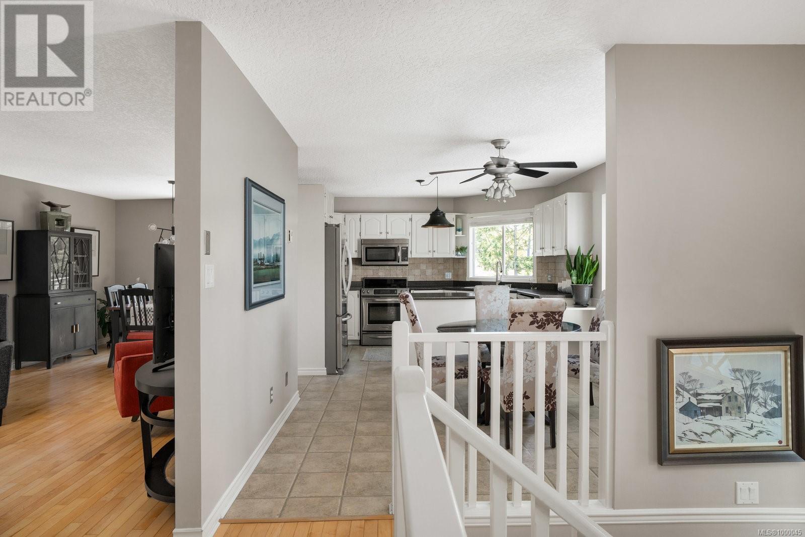 301 Gull Rd