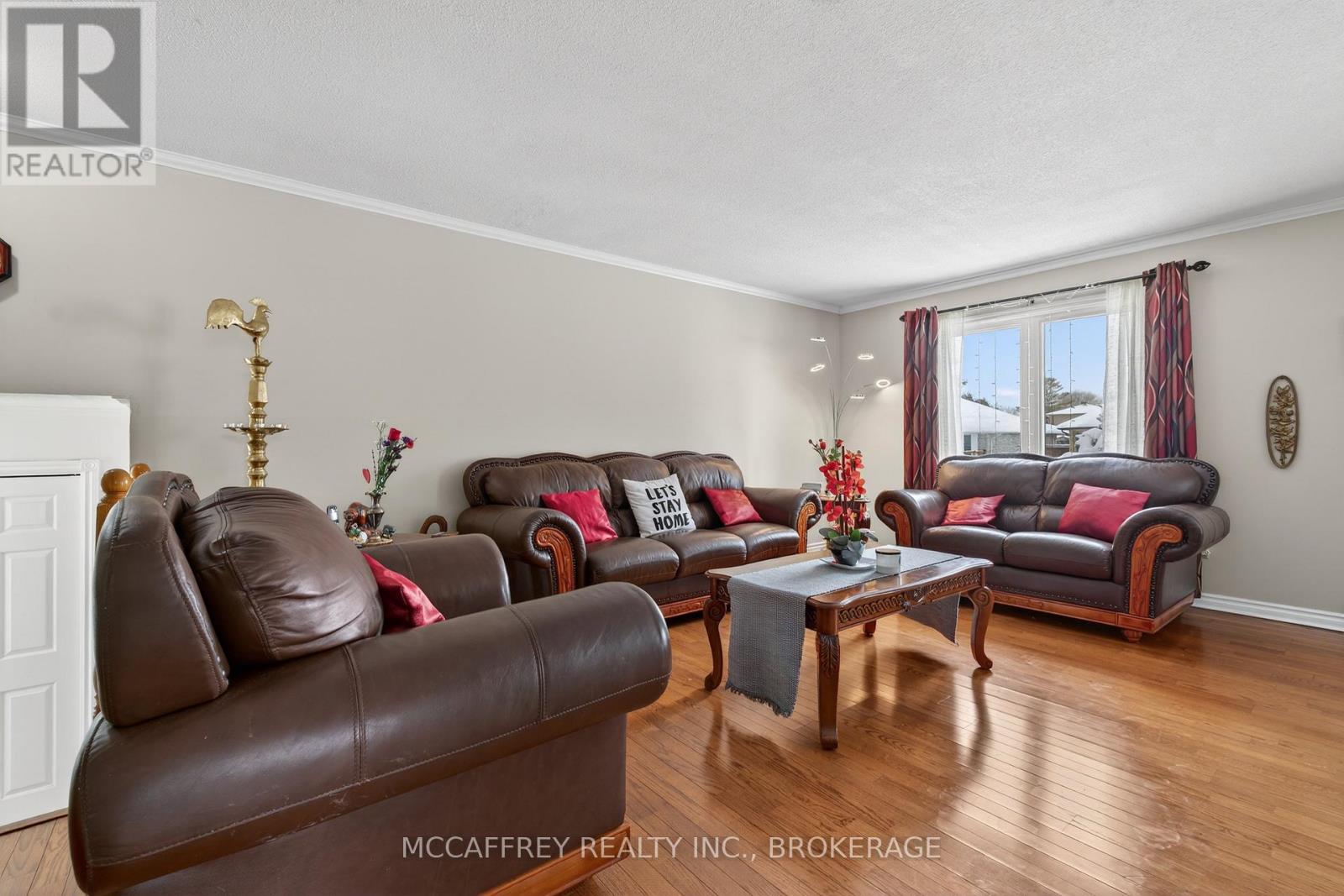 1311 CUTHBERTSON AVENUE