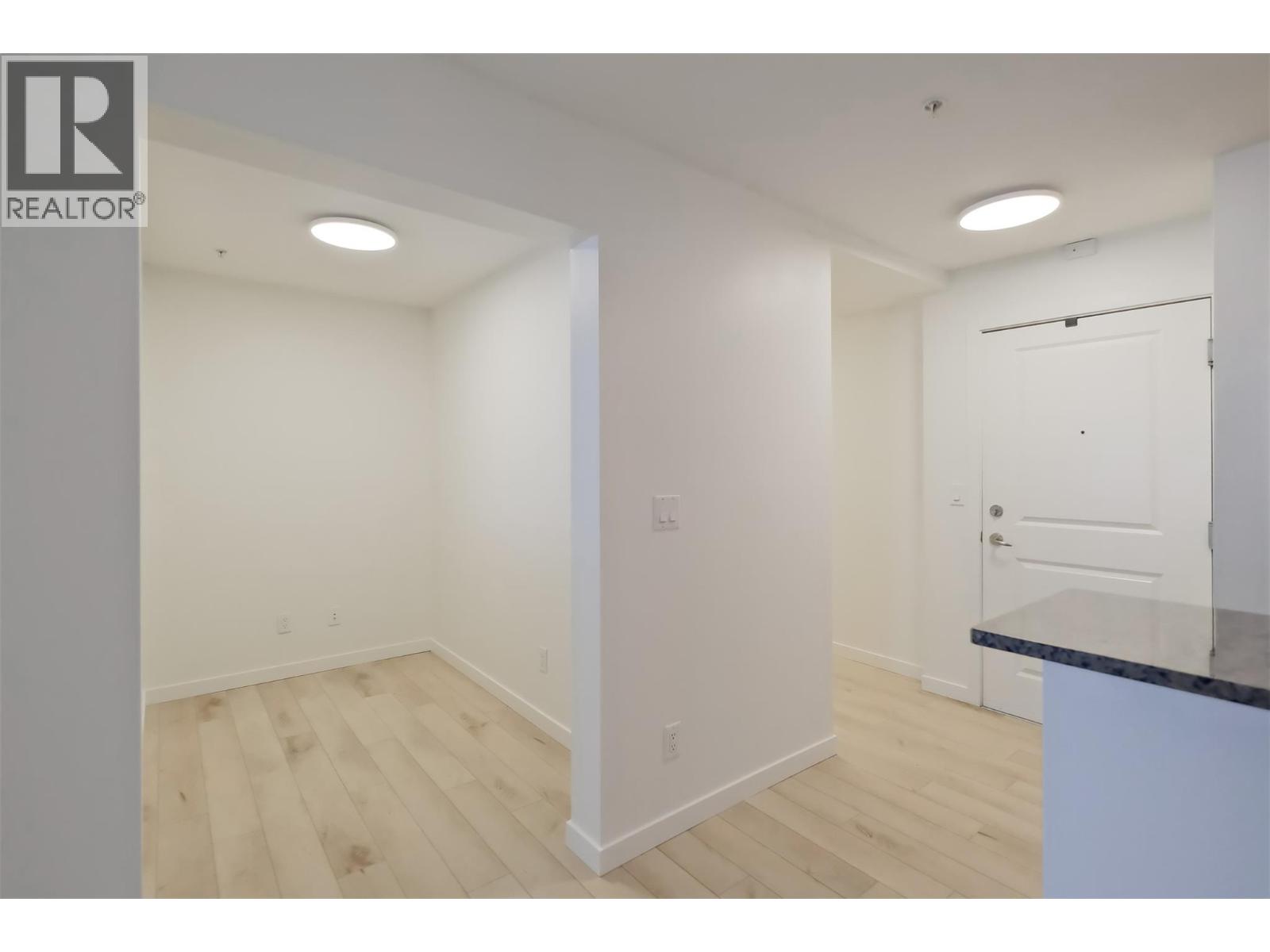 571 Yates Road Unit# 202