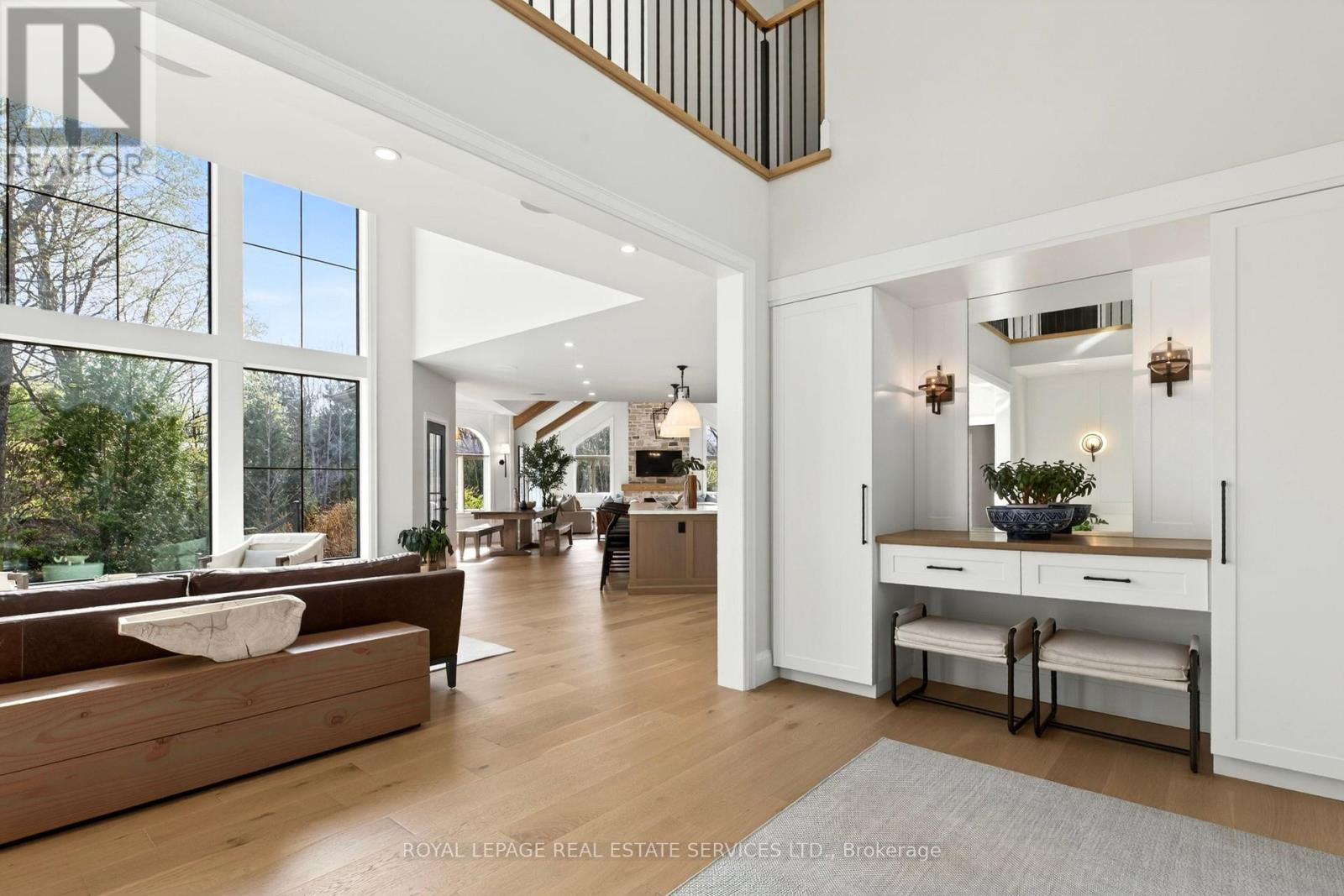 6472 MCNIVEN COURT