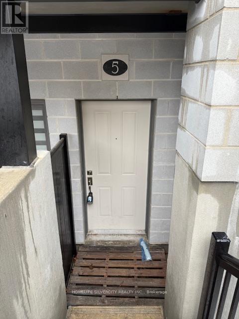 5 - 25 ISHERWOOD AVENUE