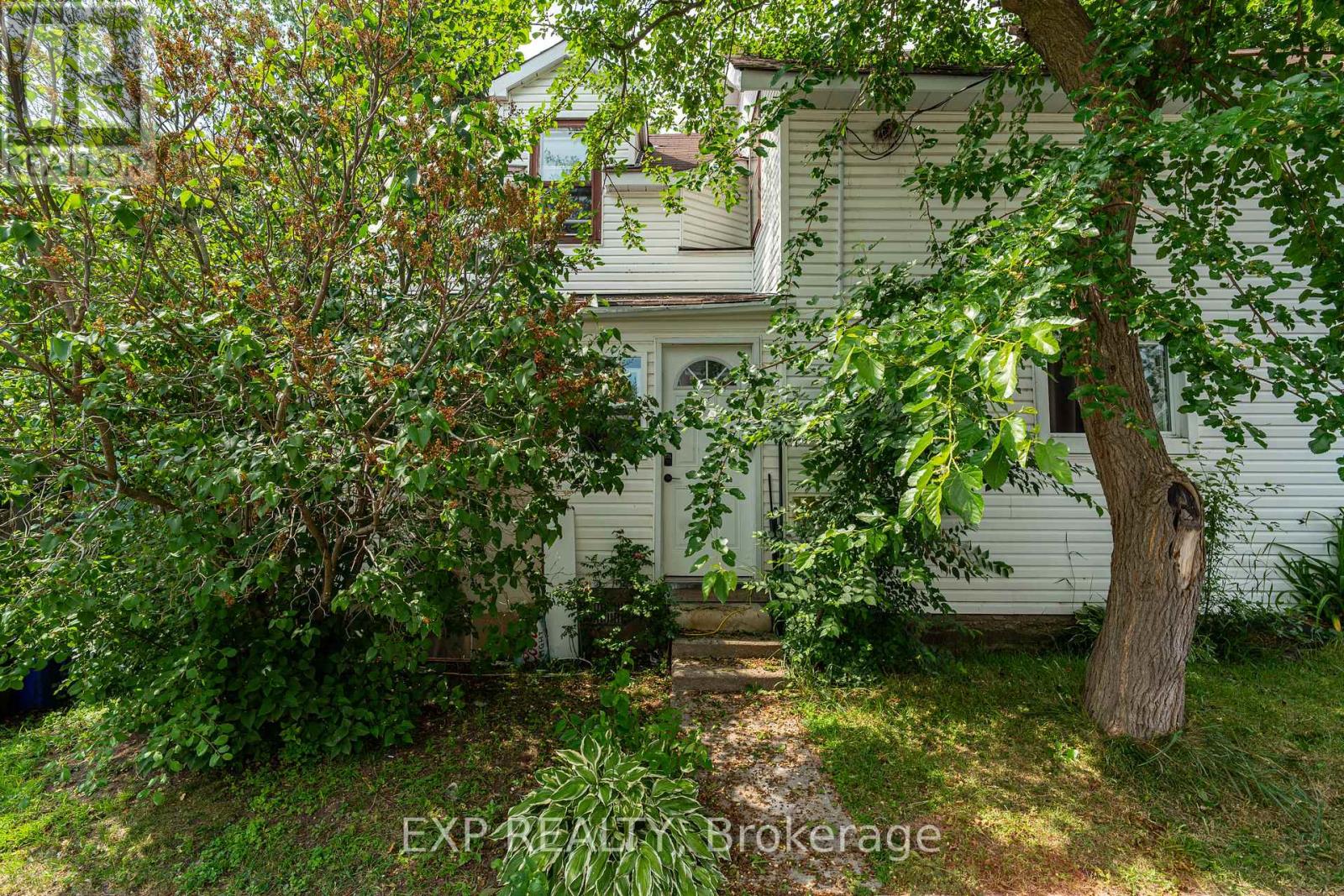 294 MOFFATT STREET