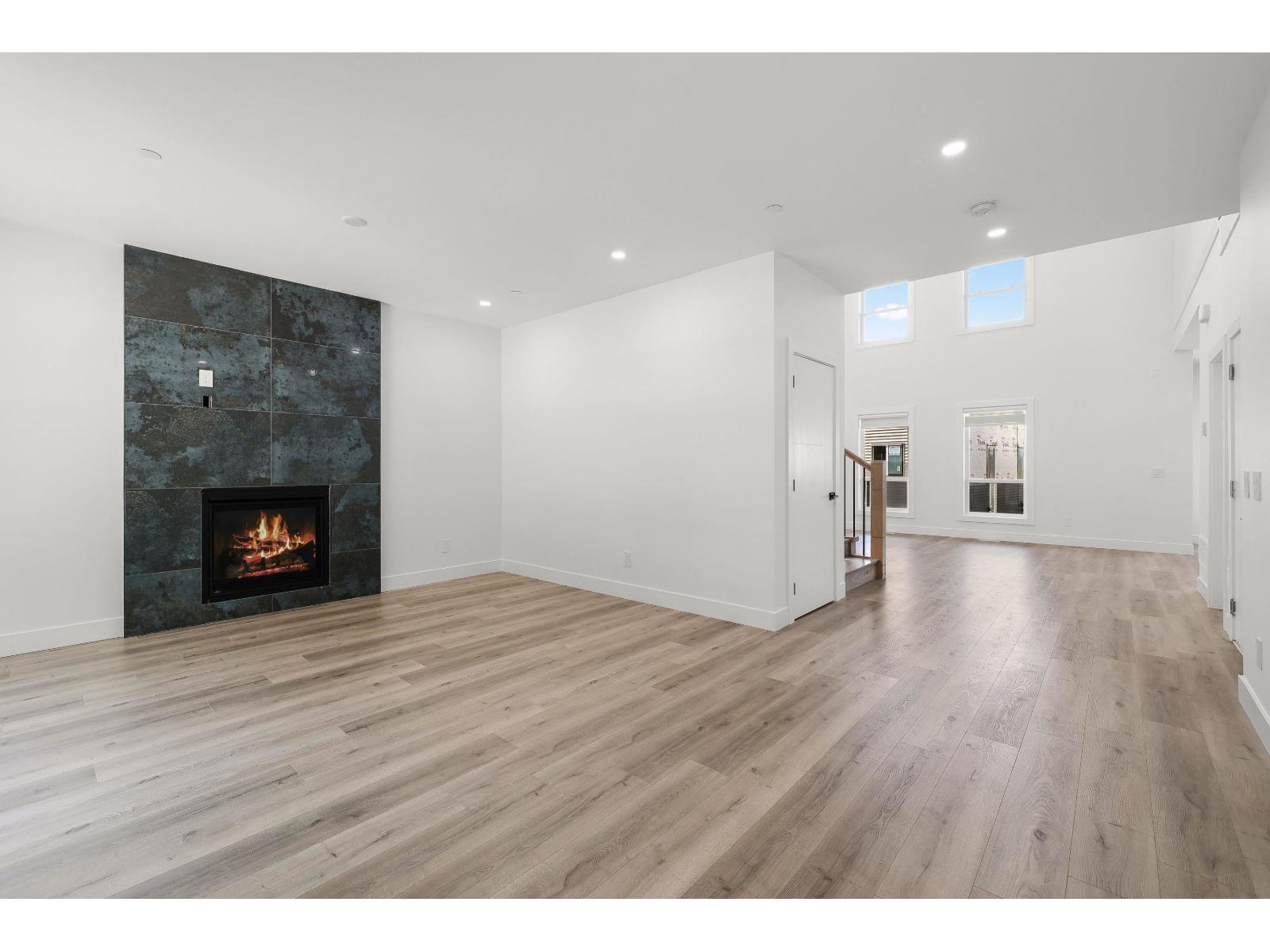 8587 FOREST GATE DRIVE|Eastern Hillsides