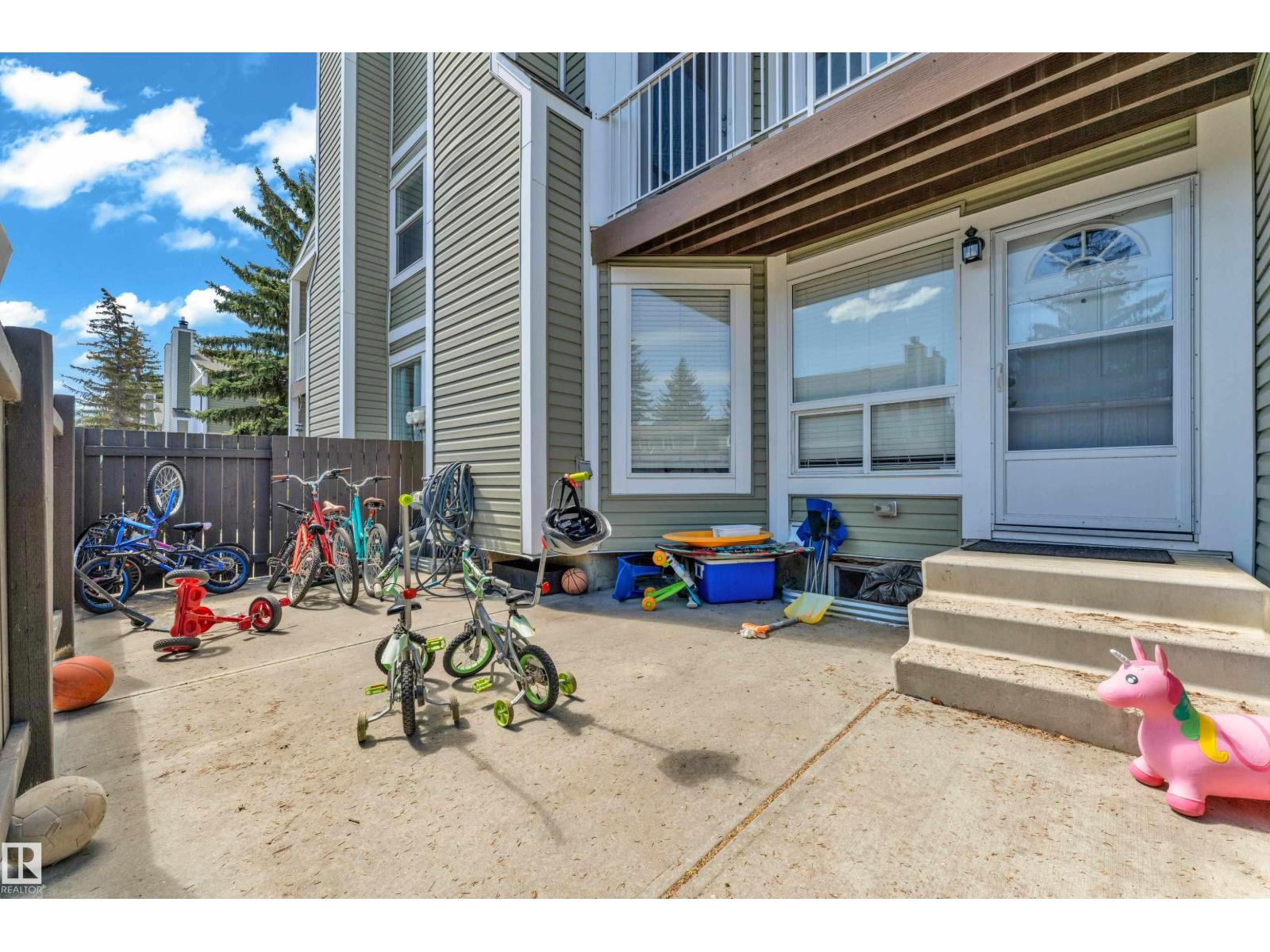#45 1820 56 ST NW
