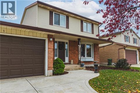 5 BING Crescent Stoney Creek ON L8E3Z4
