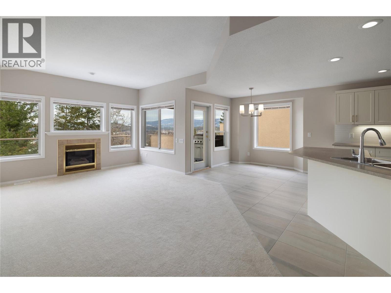 2300 Silver Place Unit# 14