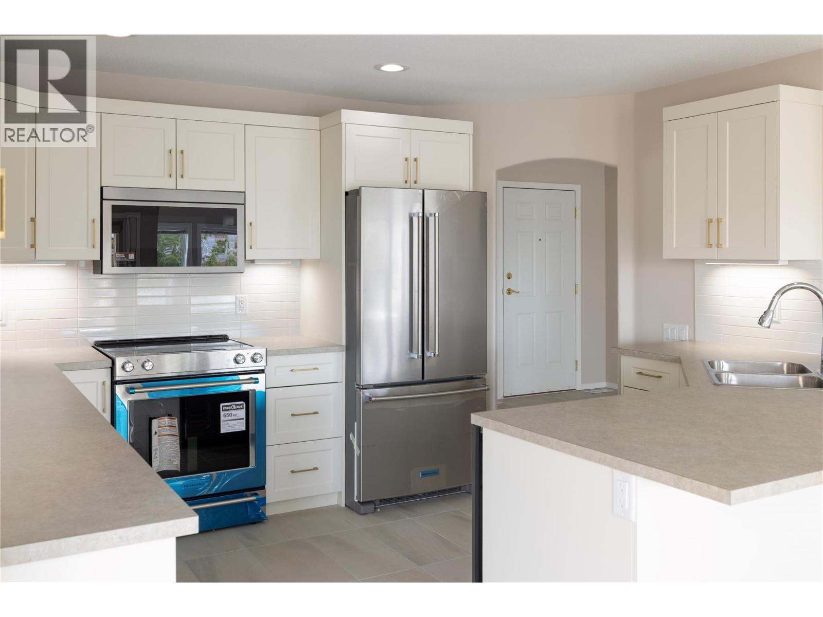 2300 Silver Place Unit# 14