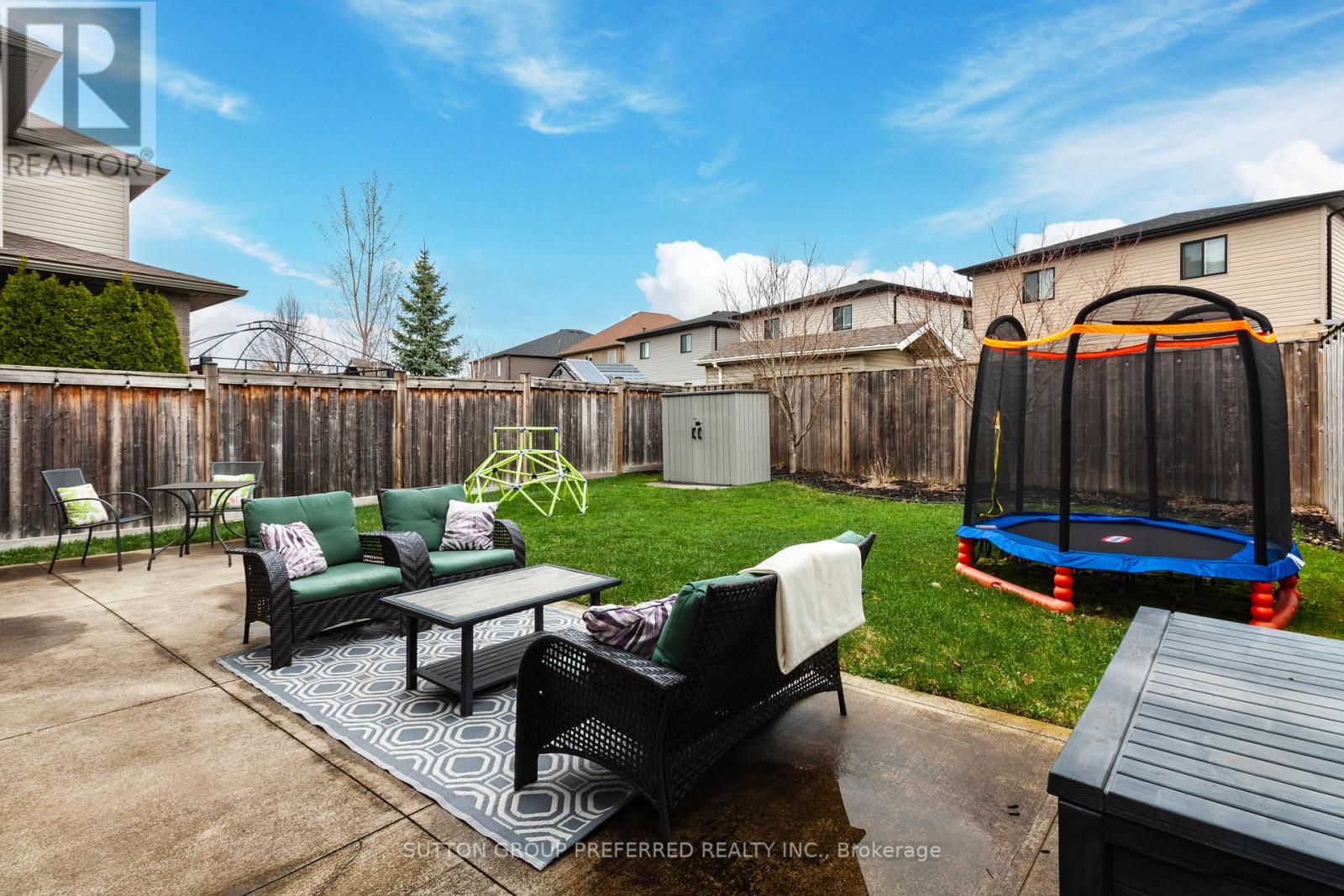 6685 NAVIN CRESCENT