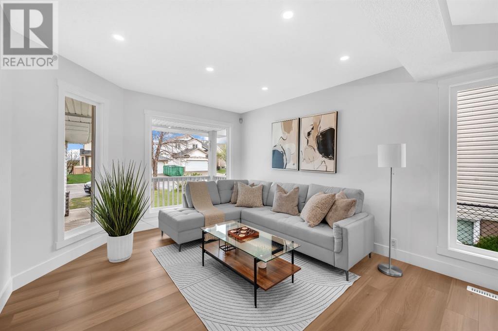 138 Macewan Park Green NW