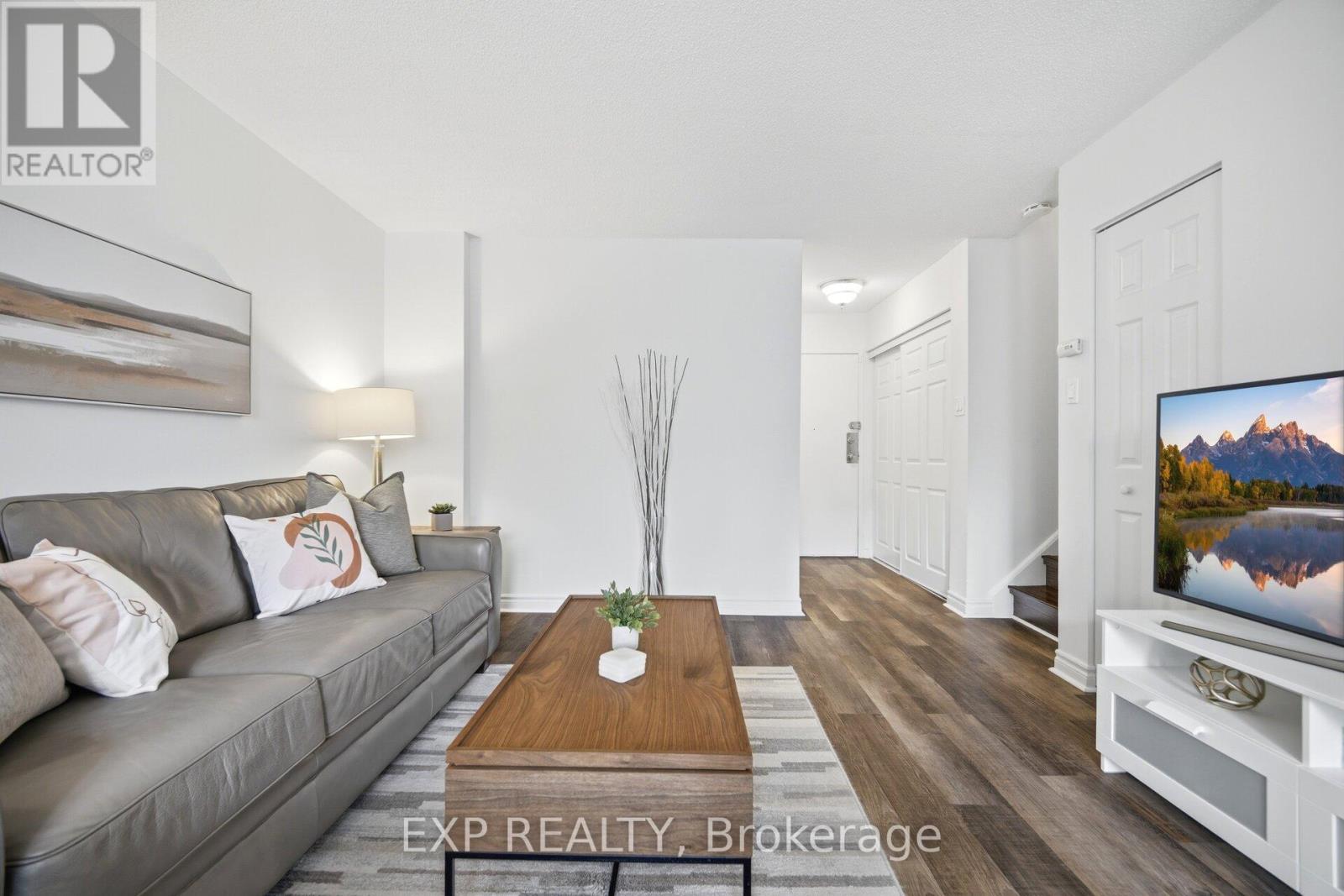 48 - 2001 BONNYMEDE DRIVE