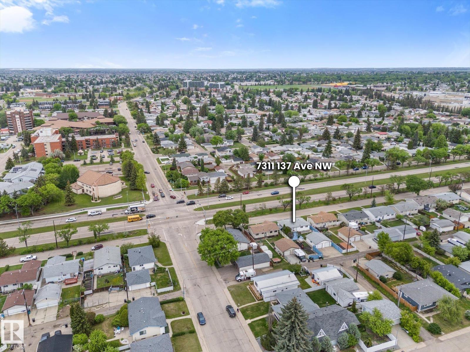 7311 137 AV NW