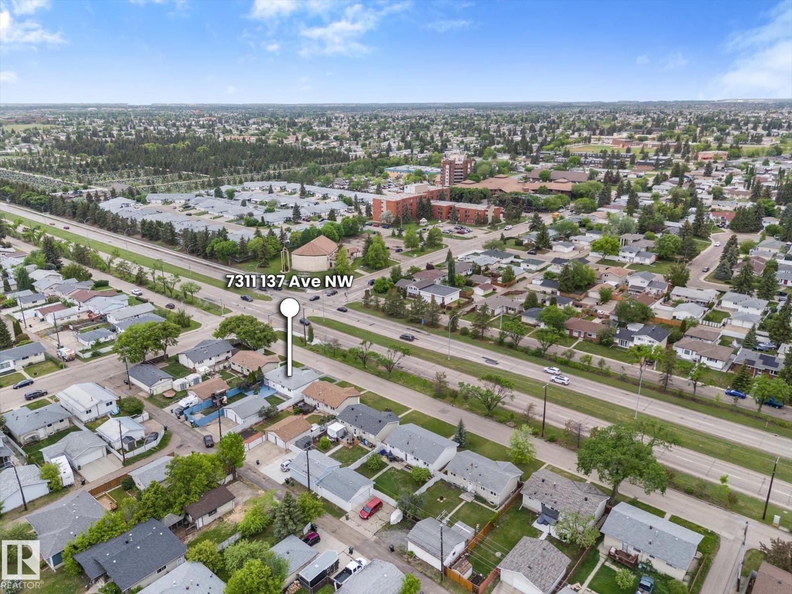 7311 137 AV NW