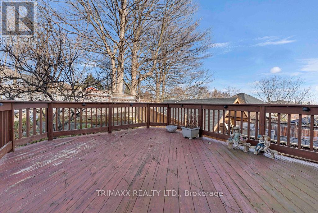 141 STARWOOD DR