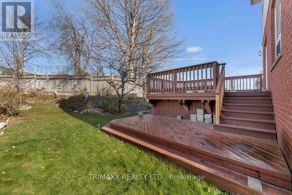 141 STARWOOD DR