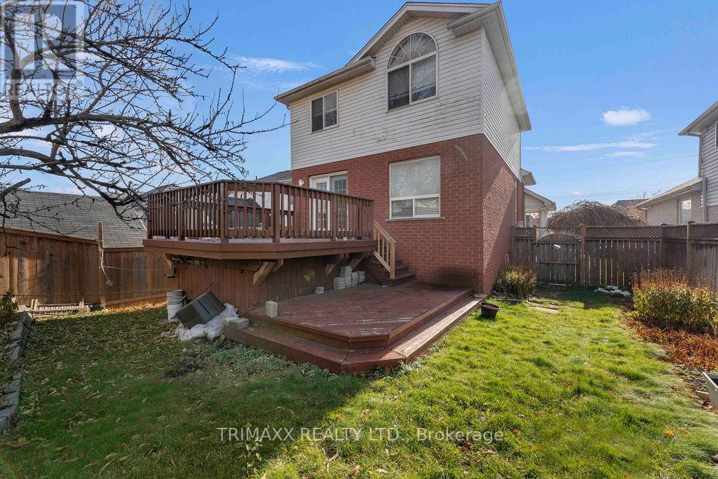 141 STARWOOD DR