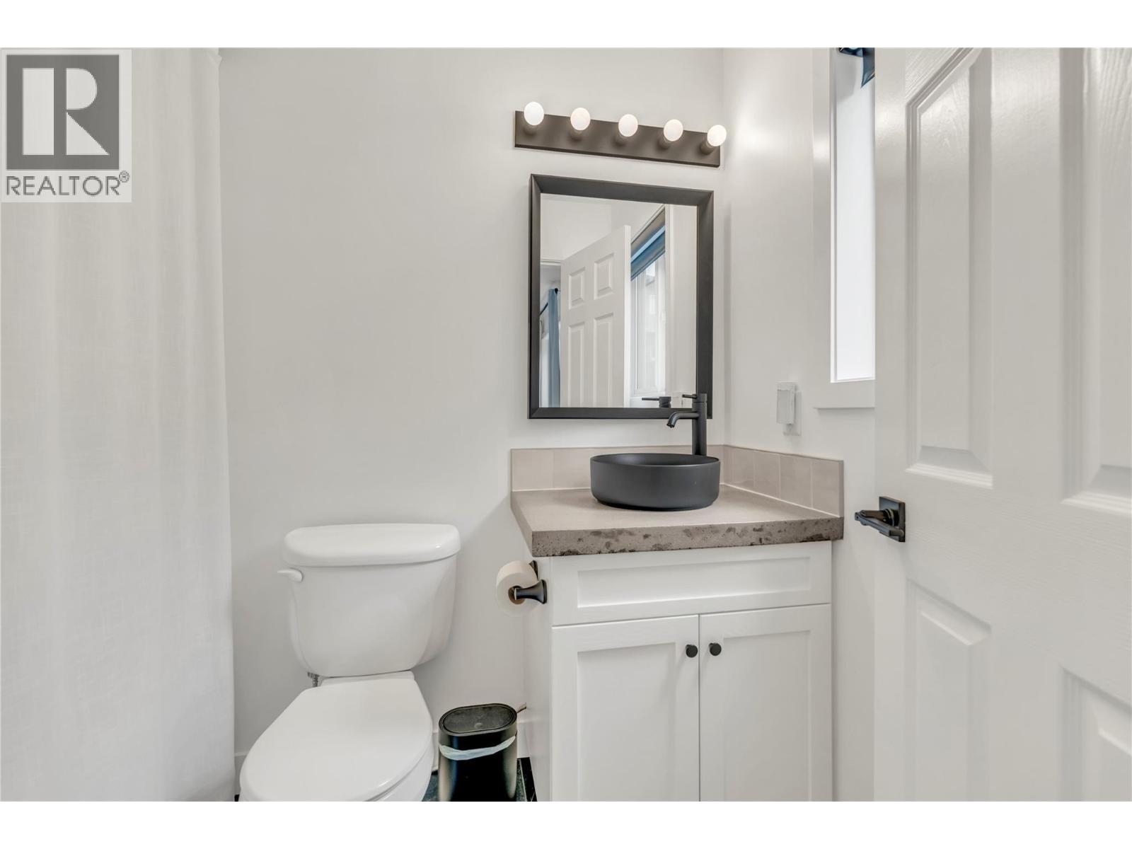 48 Galt Avenue Unit# 116