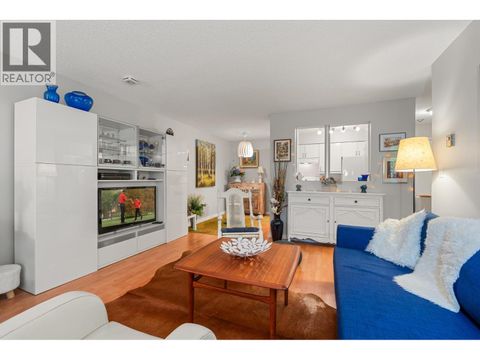 215 4373 HALIFAX STREET Burnaby BC V5C5Z2