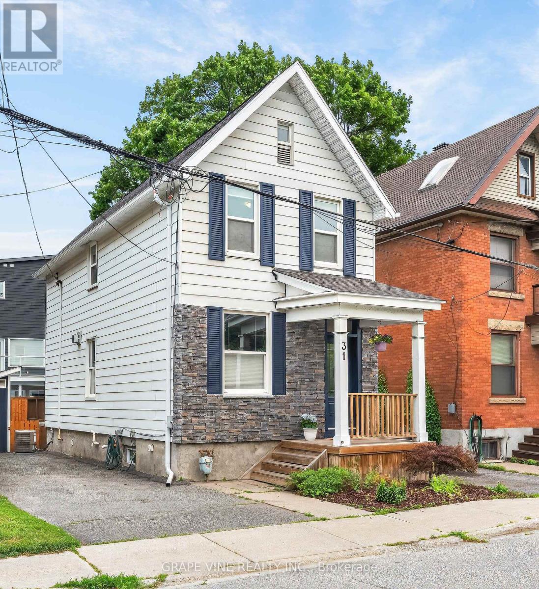 Photo 1 of 34 — 31 WESTMOUNT AVENUE, Ottawa, ON K1Y3K2