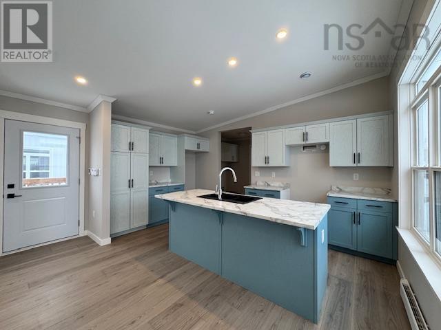 16 Christopher Avenue - Photo 2