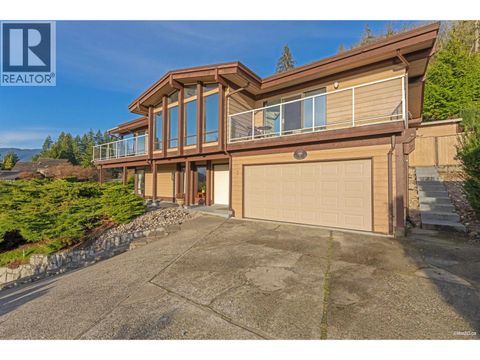 3 CRAWFORD BAY Port Moody BC V3H3N3