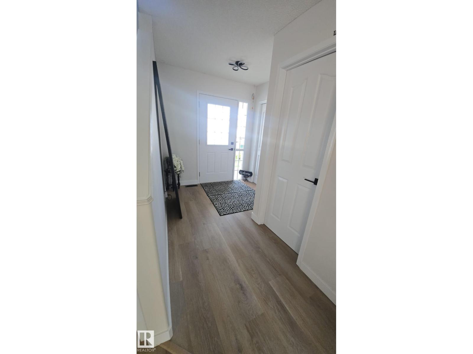4124 37A AV NW