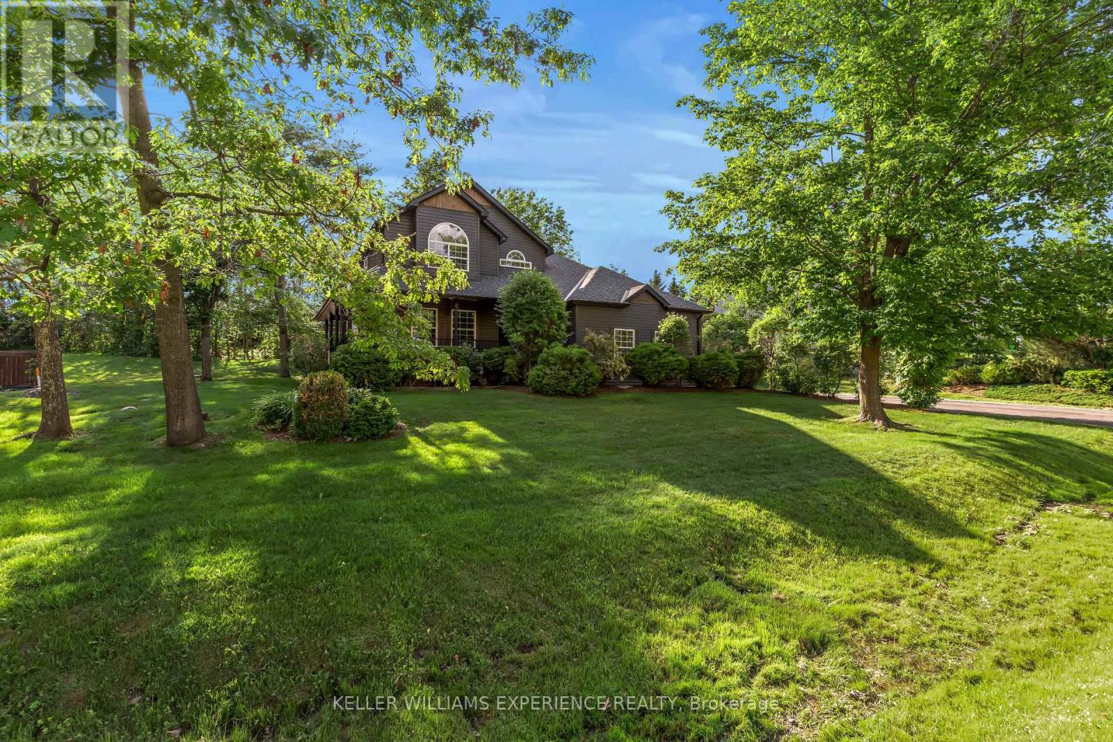 4254 FOREST WOOD DRIVE