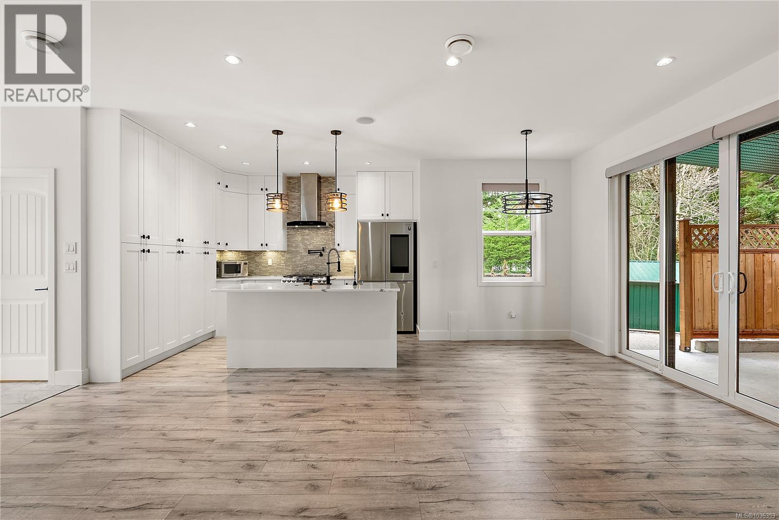 3590 SHODA Close