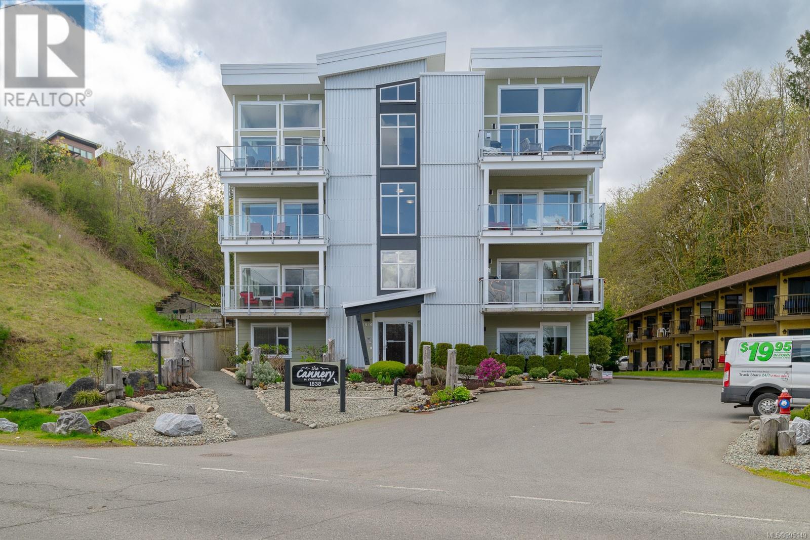 204 1838 Cowichan Bay Rd