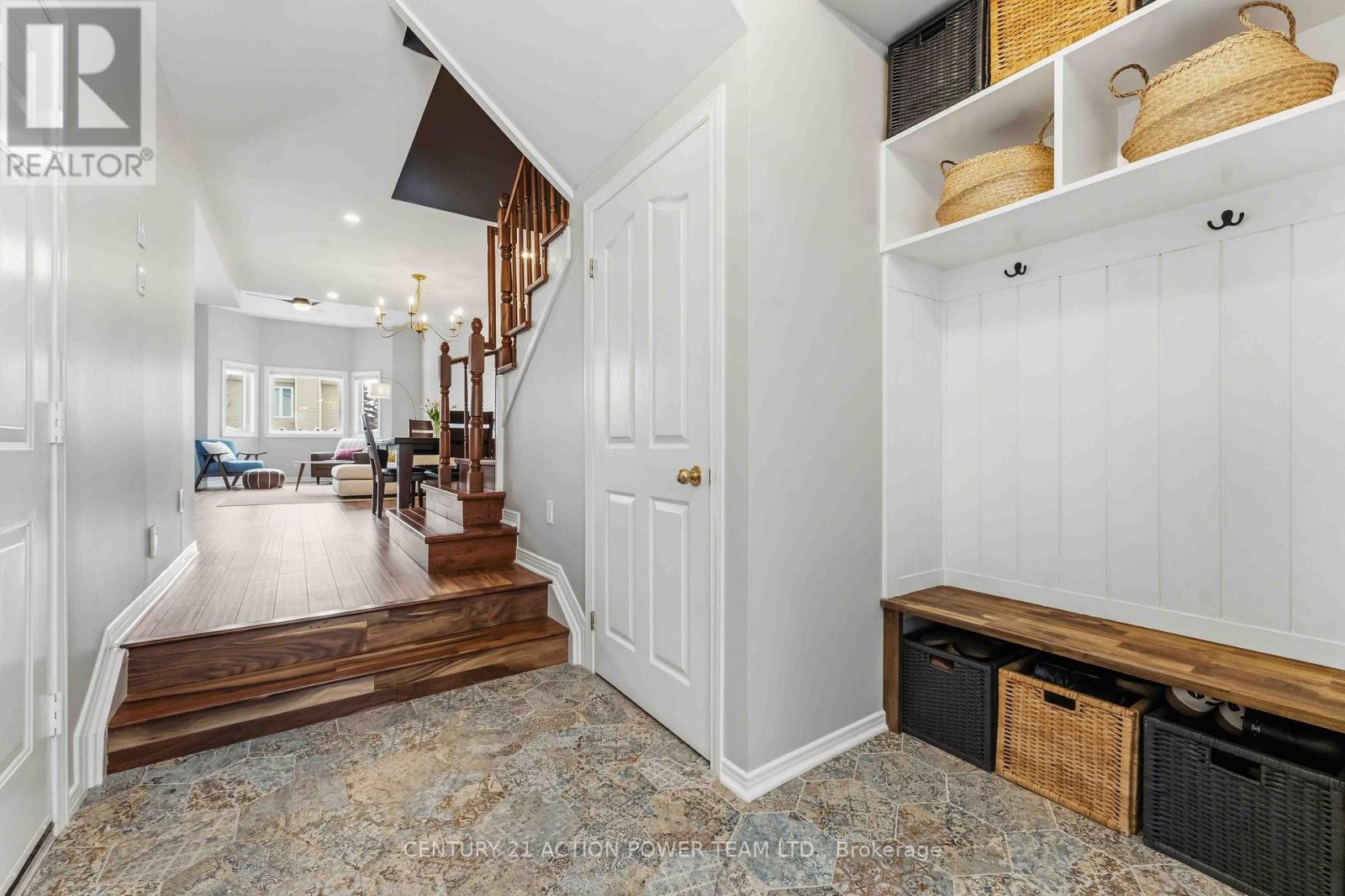 42 SUNNYBROOKE DRIVE