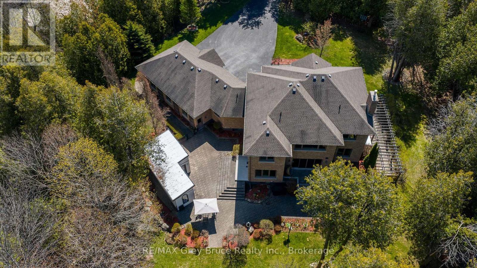318760 GREY ROAD 1