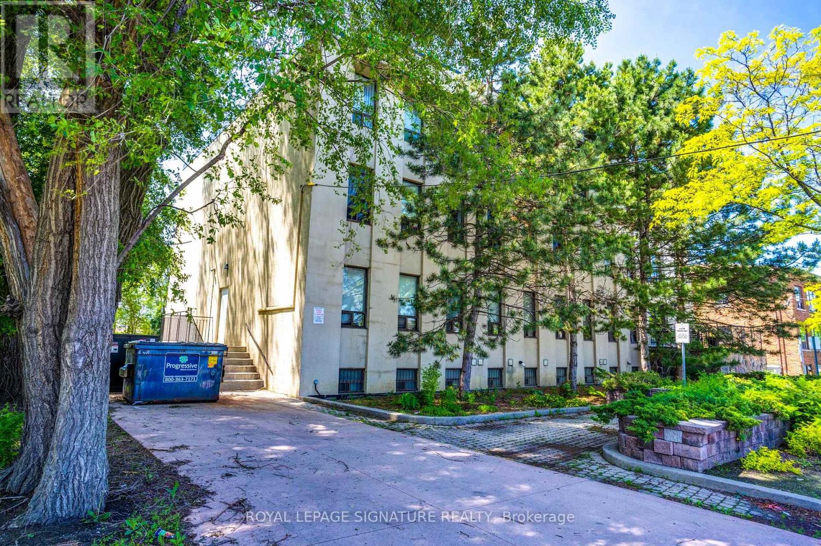 304 - 2874 KEELE STREET